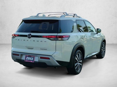 2022 Nissan Pathfinder Platinum 2WD