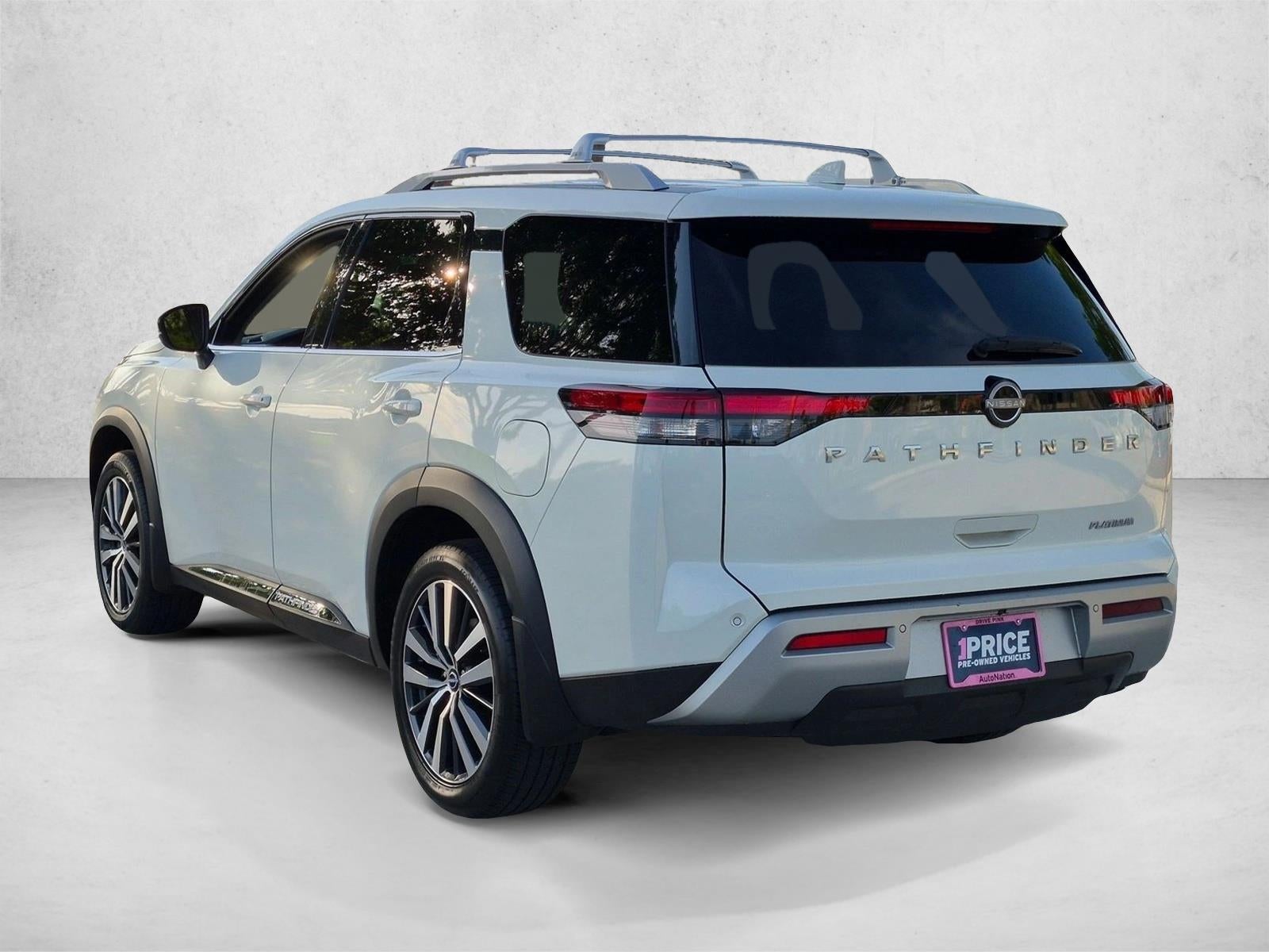 2022 Nissan Pathfinder Platinum 2WD
