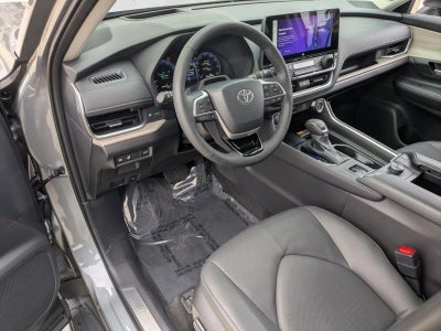 2025 Toyota Grand Highlander Platinum AWD (Natl)