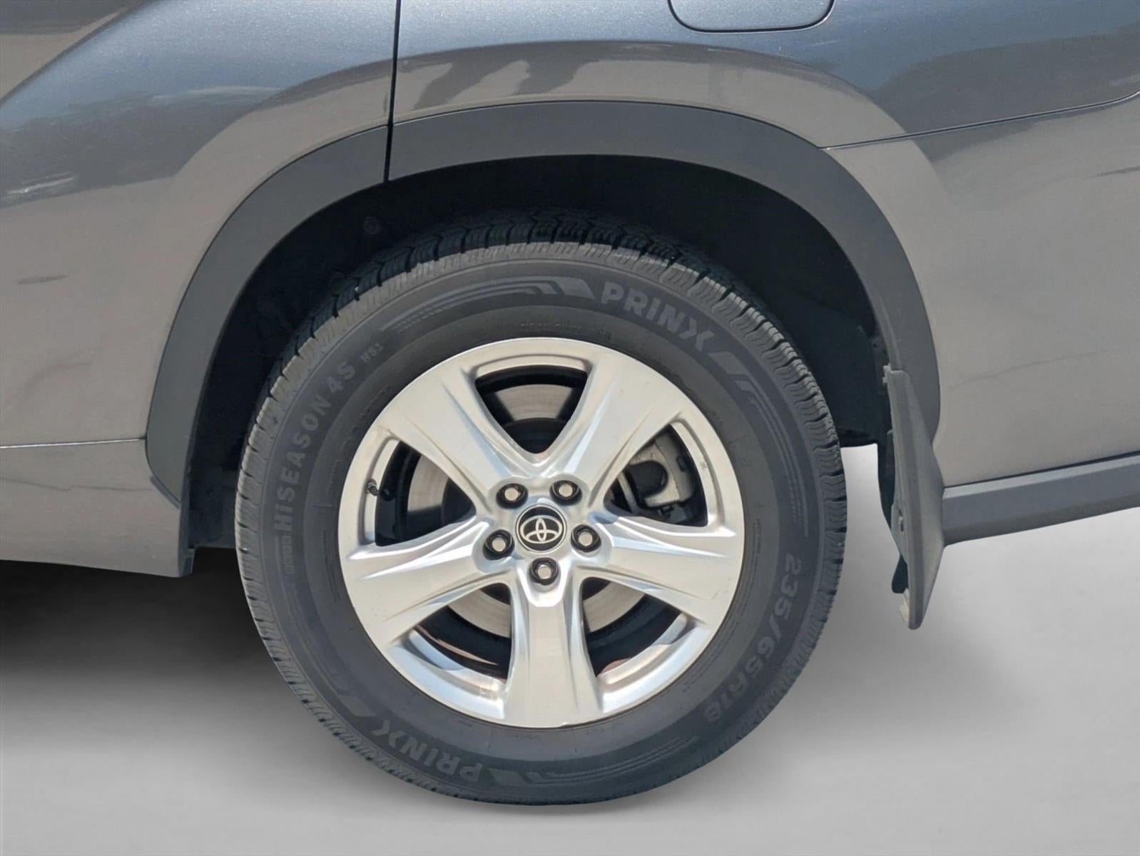 2023 Toyota Highlander Hybrid LE AWD (Natl)