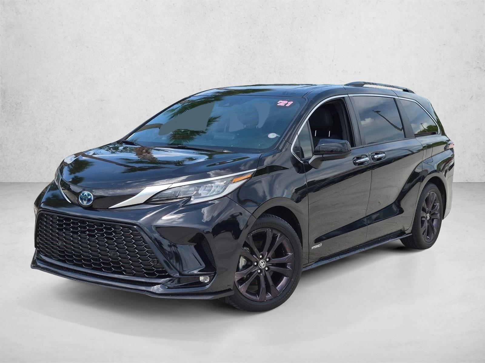 2021 Toyota Sienna XSE FWD 7-Passenger (Natl)
