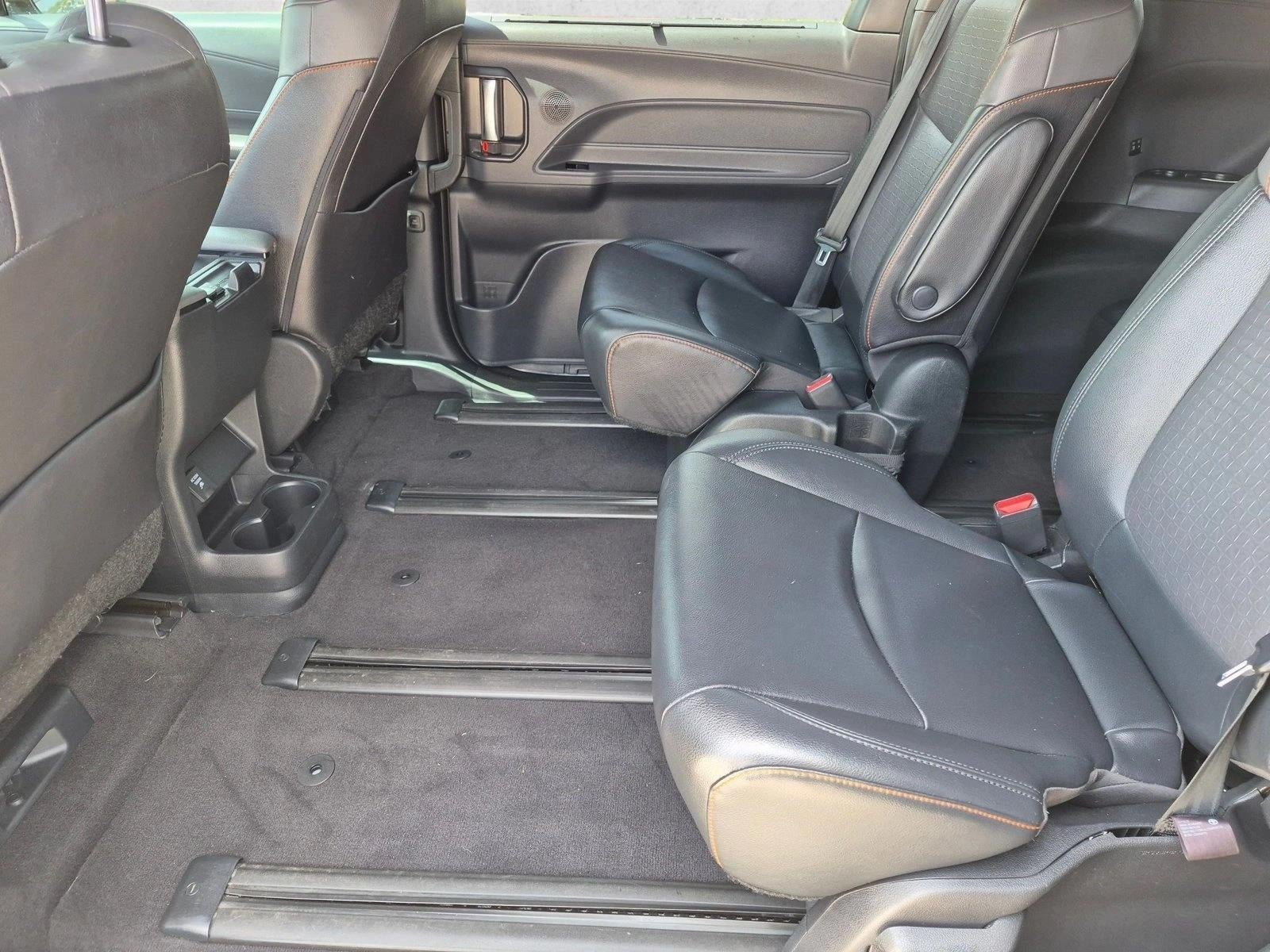 2021 Toyota Sienna XSE FWD 7-Passenger (Natl)