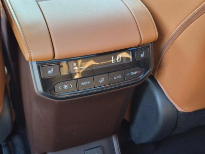 2021 Toyota Highlander Platinum AWD (Natl)