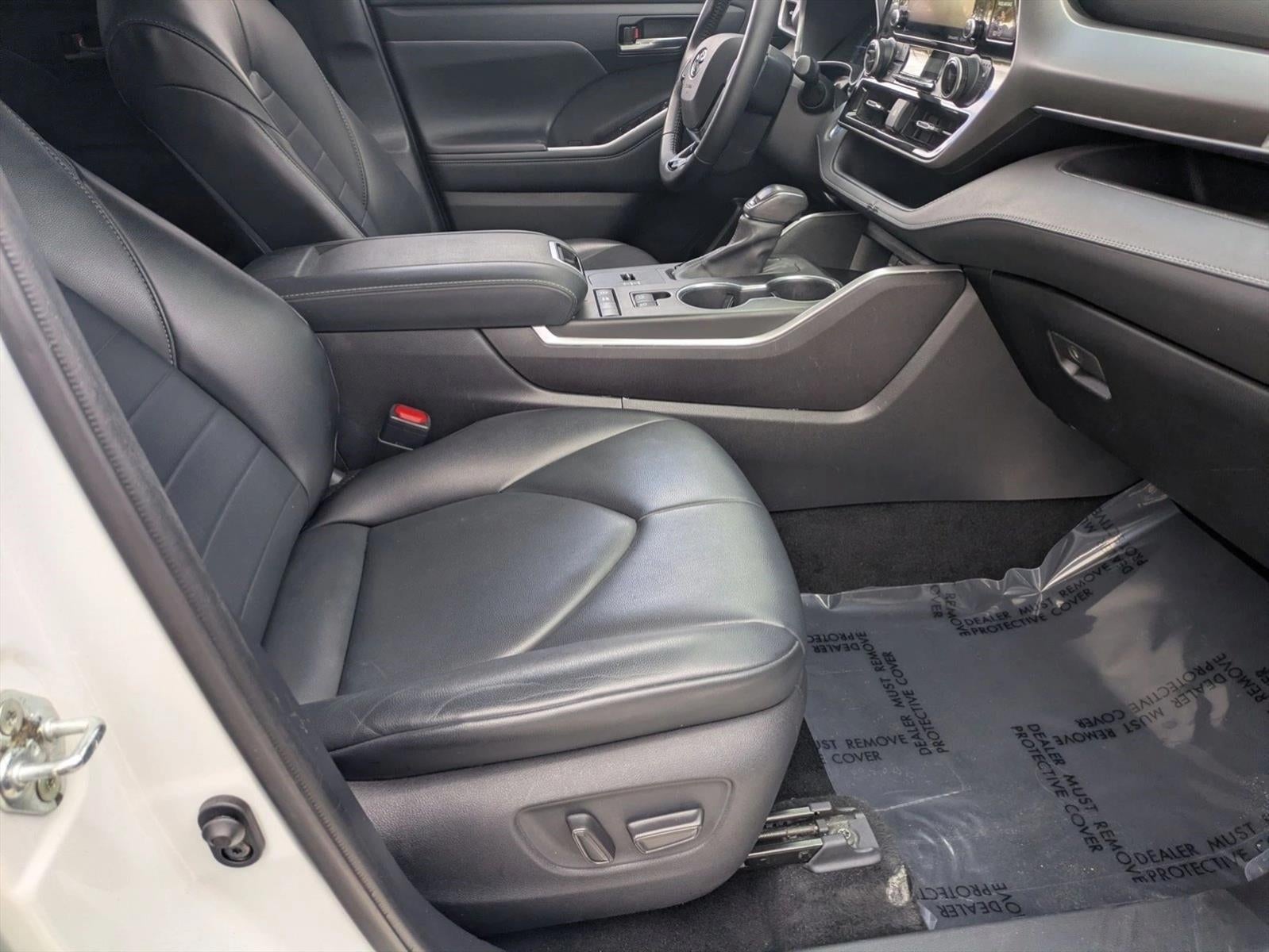 2021 Toyota Highlander Hybrid XLE FWD (Natl)