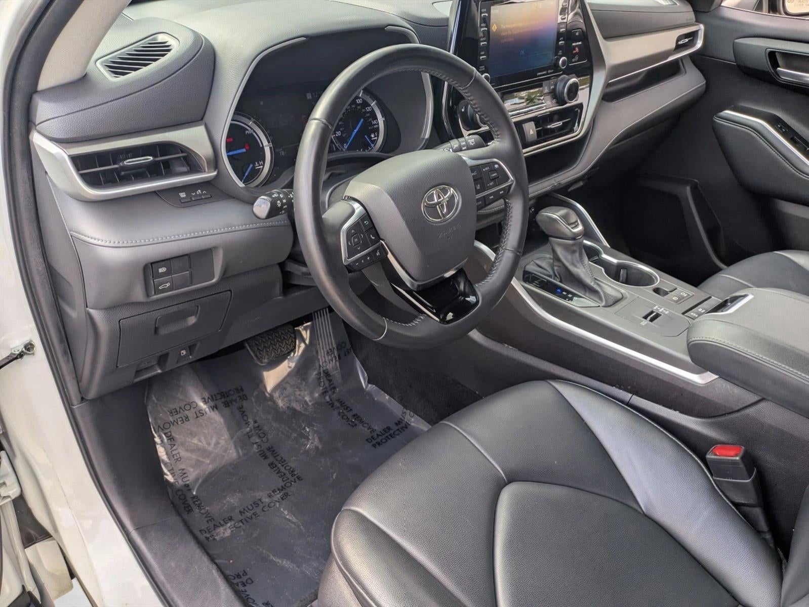 2021 Toyota Highlander Hybrid XLE FWD (Natl)