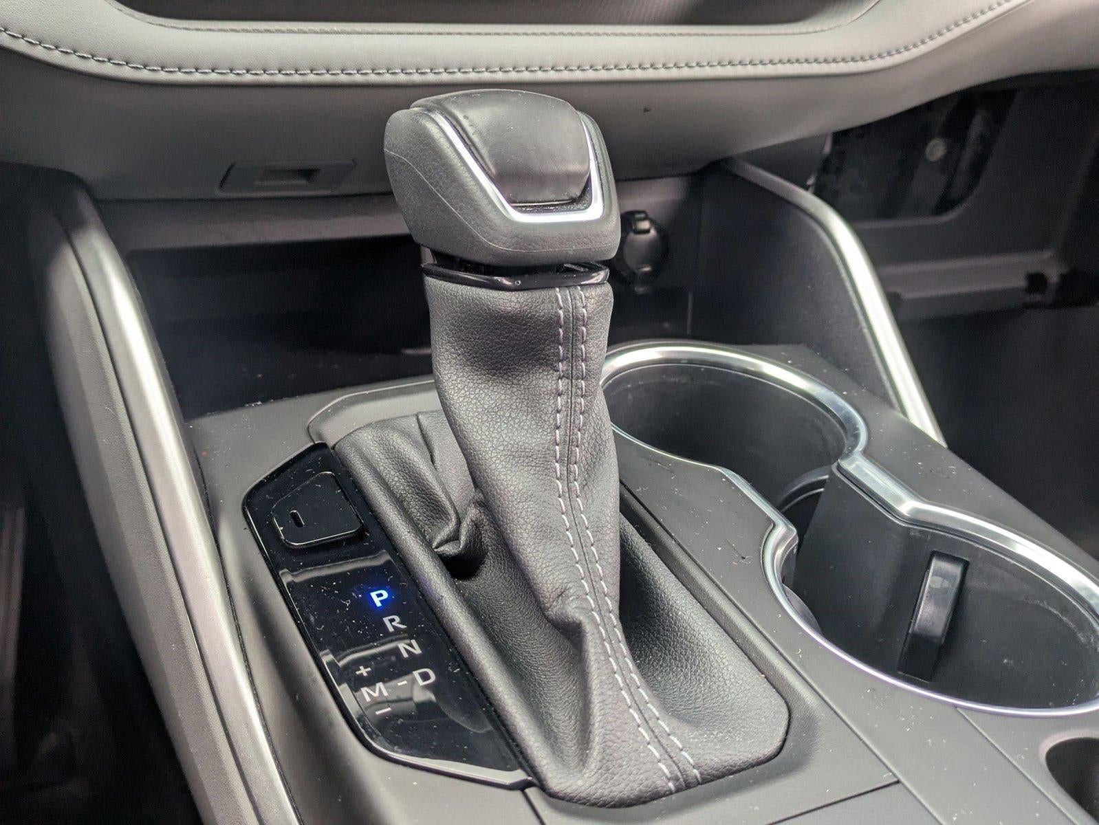 2022 Toyota Highlander XLE FWD (Natl)