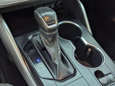 2021 Toyota Highlander XLE FWD (Natl)