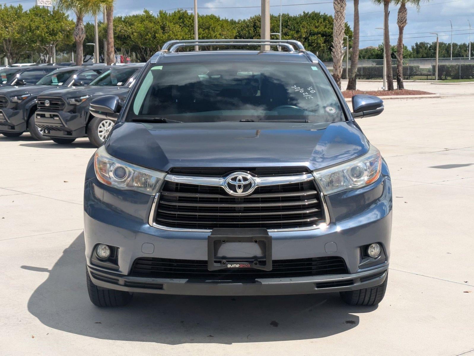 2016 Toyota Highlander AWD 4dr V6 XLE (Natl)
