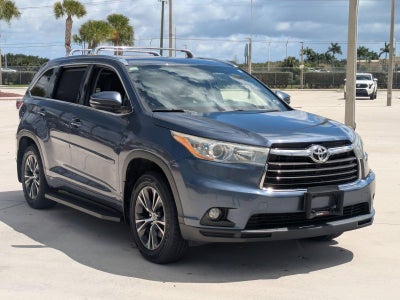 2016 Toyota Highlander AWD 4dr V6 XLE (Natl)