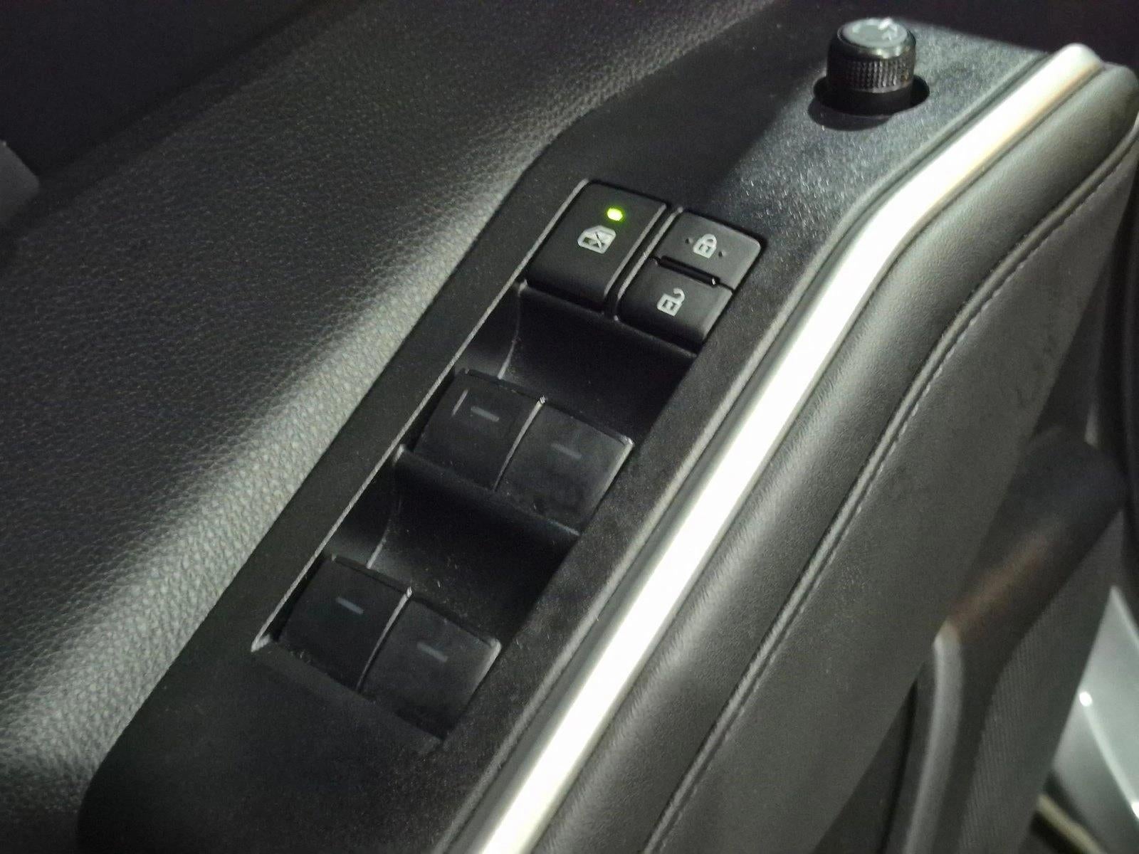 2026 Toyota Highlander Hybrid XLE AWD (Natl)