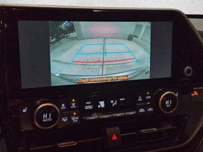 2026 Toyota Highlander Hybrid XLE AWD (Natl)