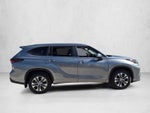 2026 Toyota Highlander Hybrid XLE AWD (Natl)
