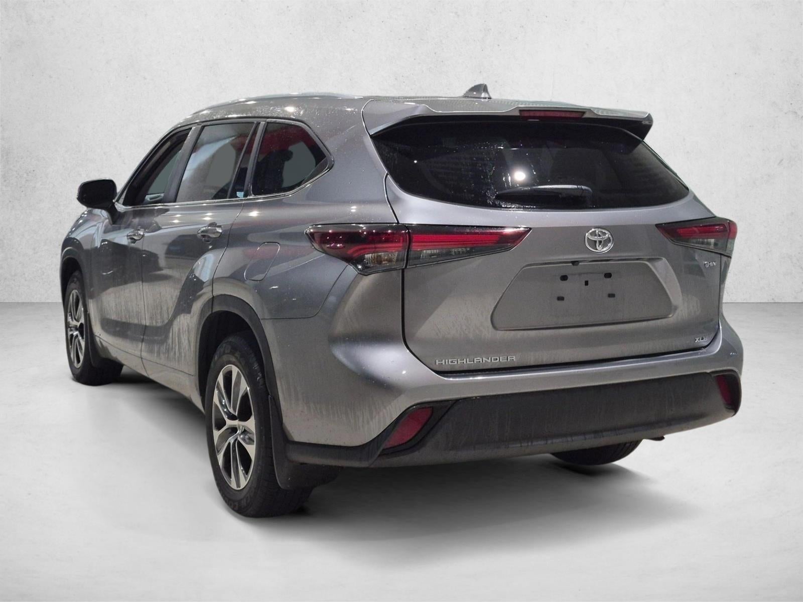 2026 Toyota Highlander Hybrid XLE AWD (Natl)