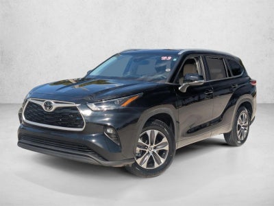 2023 Toyota Highlander XLE FWD (Natl)
