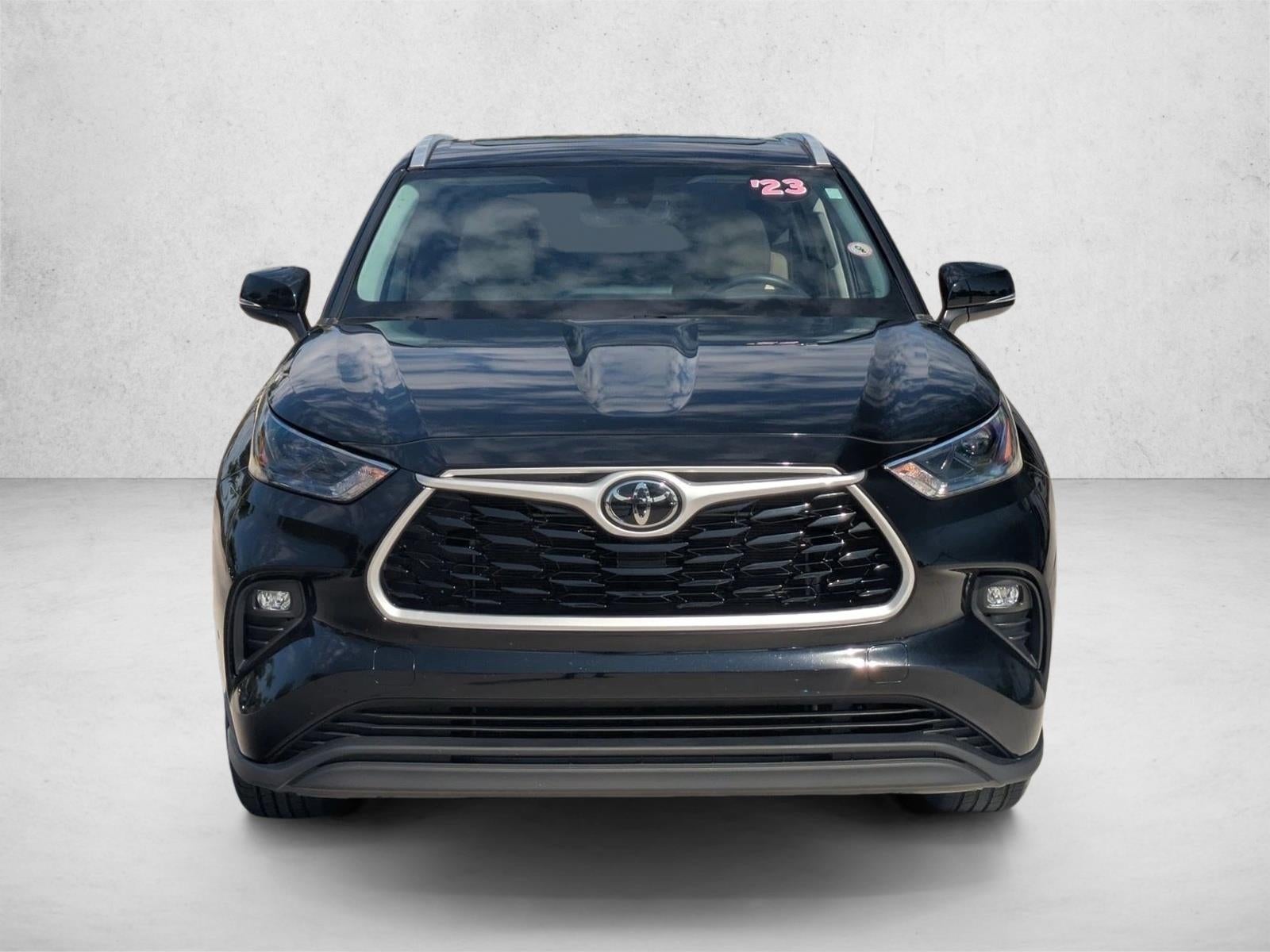 2023 Toyota Highlander XLE FWD (Natl)