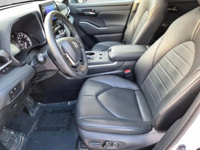 2024 Toyota Highlander XLE FWD (Natl)