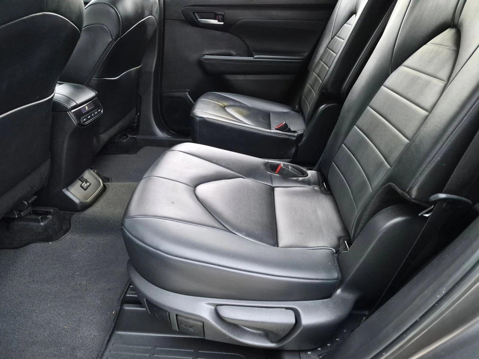 2024 Toyota Highlander XLE FWD (Natl)