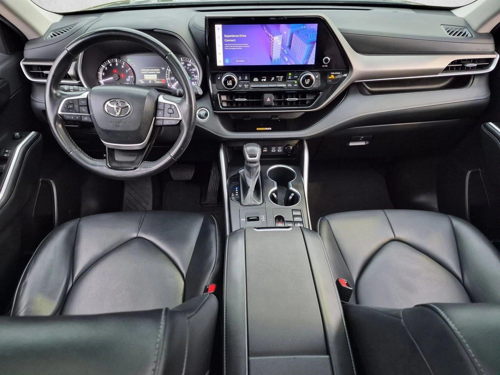 2024 Toyota Highlander XLE FWD (Natl)