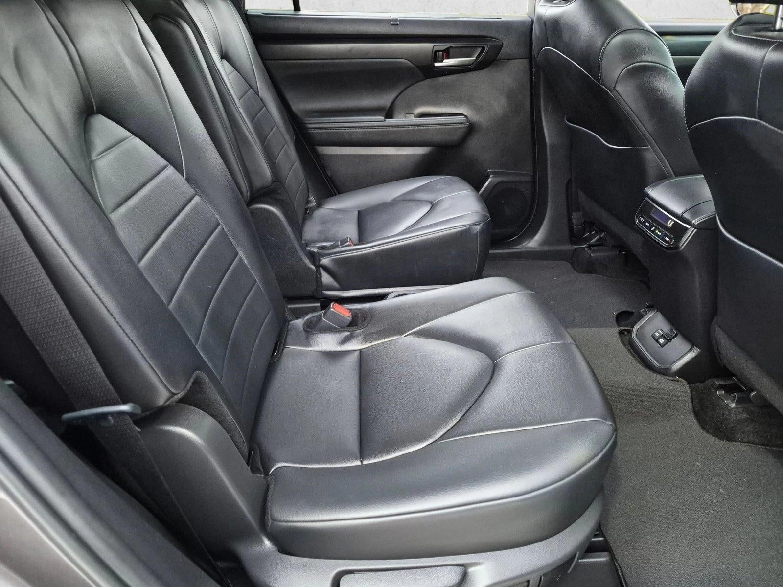 2024 Toyota Highlander XLE FWD (Natl)