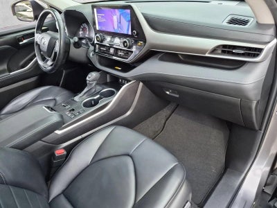 2024 Toyota Highlander XLE FWD (Natl)