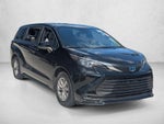 2025 Toyota Sienna LE FWD 8-Passenger (Natl)