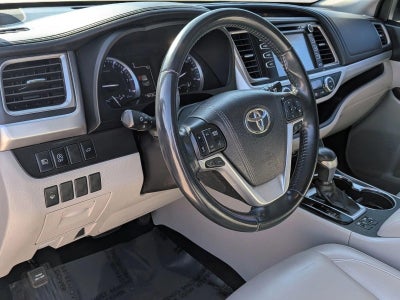 2019 Toyota Highlander XLE V6 FWD (Natl)