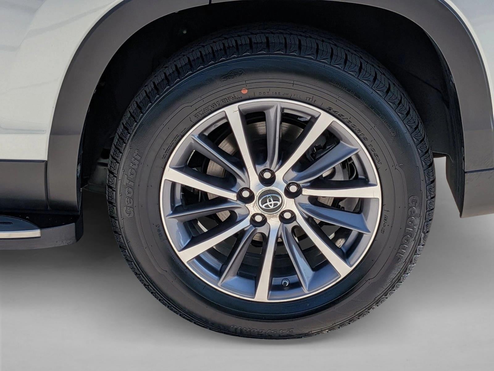 2019 Toyota Highlander XLE V6 FWD (Natl)