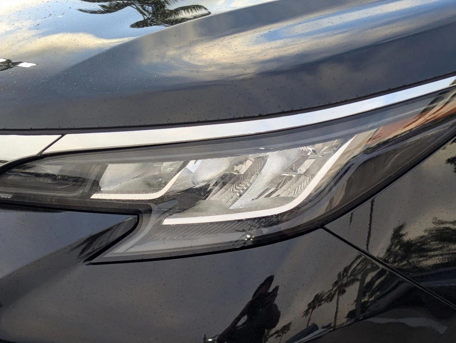 2023 Toyota Sienna XLE FWD 8-Passenger (Natl)