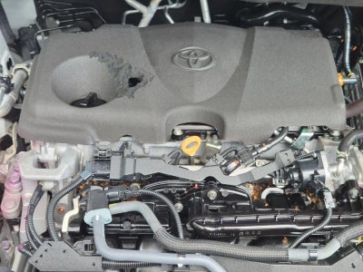 2023 Toyota Sienna XLE FWD 8-Passenger (Natl)