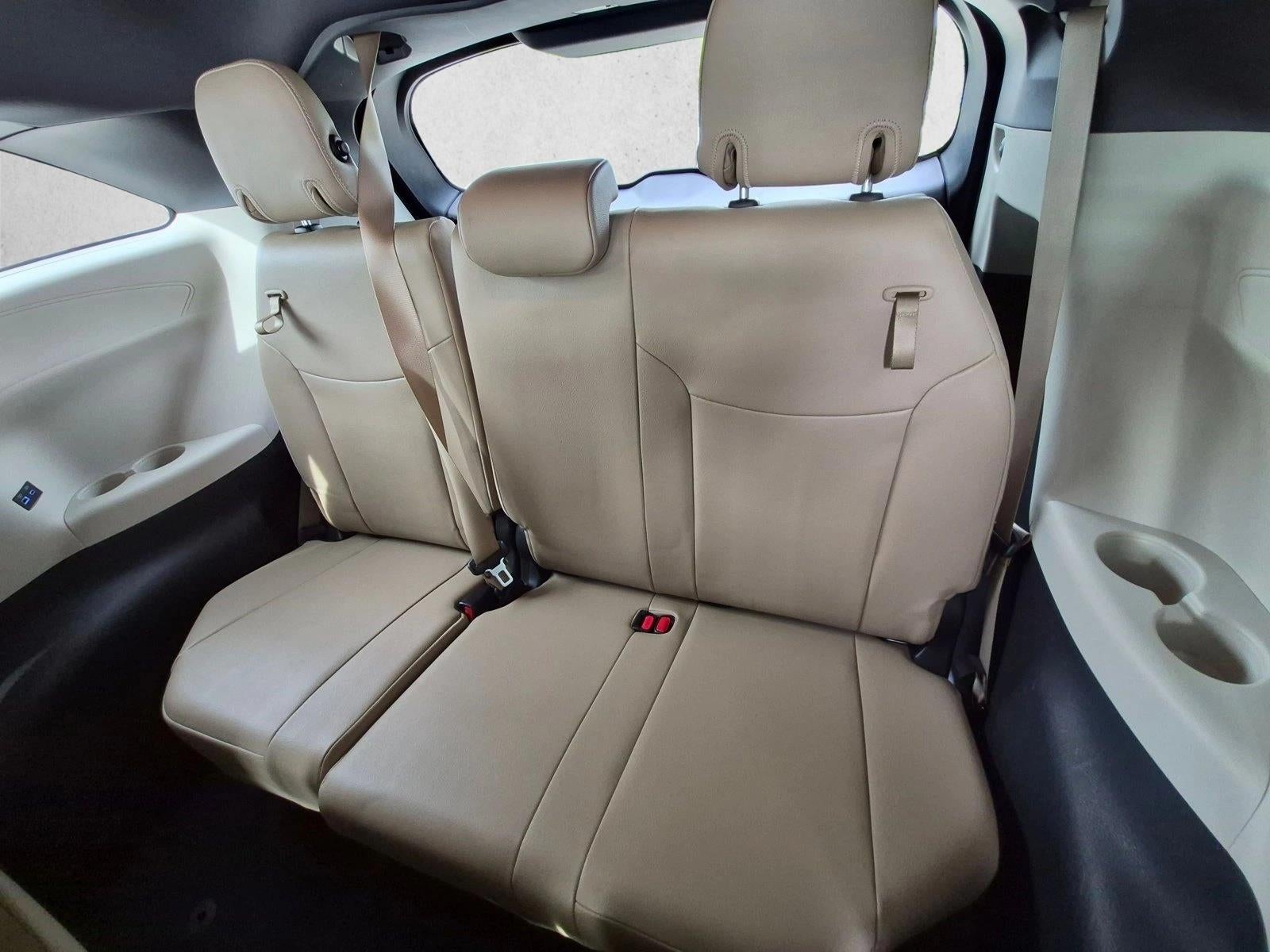 2024 Toyota Sienna XLE FWD 8-Passenger (Natl)