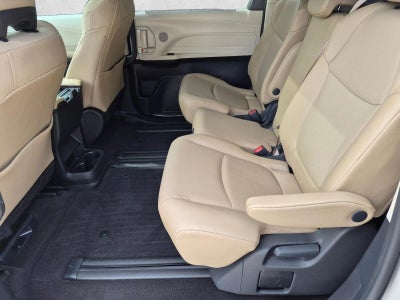 2024 Toyota Sienna XLE FWD 8-Passenger (Natl)