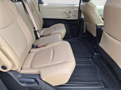 2023 Toyota Sienna XLE FWD 8-Passenger (Natl)