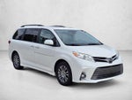 2019 Toyota Sienna XLE FWD 8-Passenger (Natl)