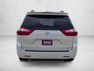 2019 Toyota Sienna XLE FWD 8-Passenger (Natl)