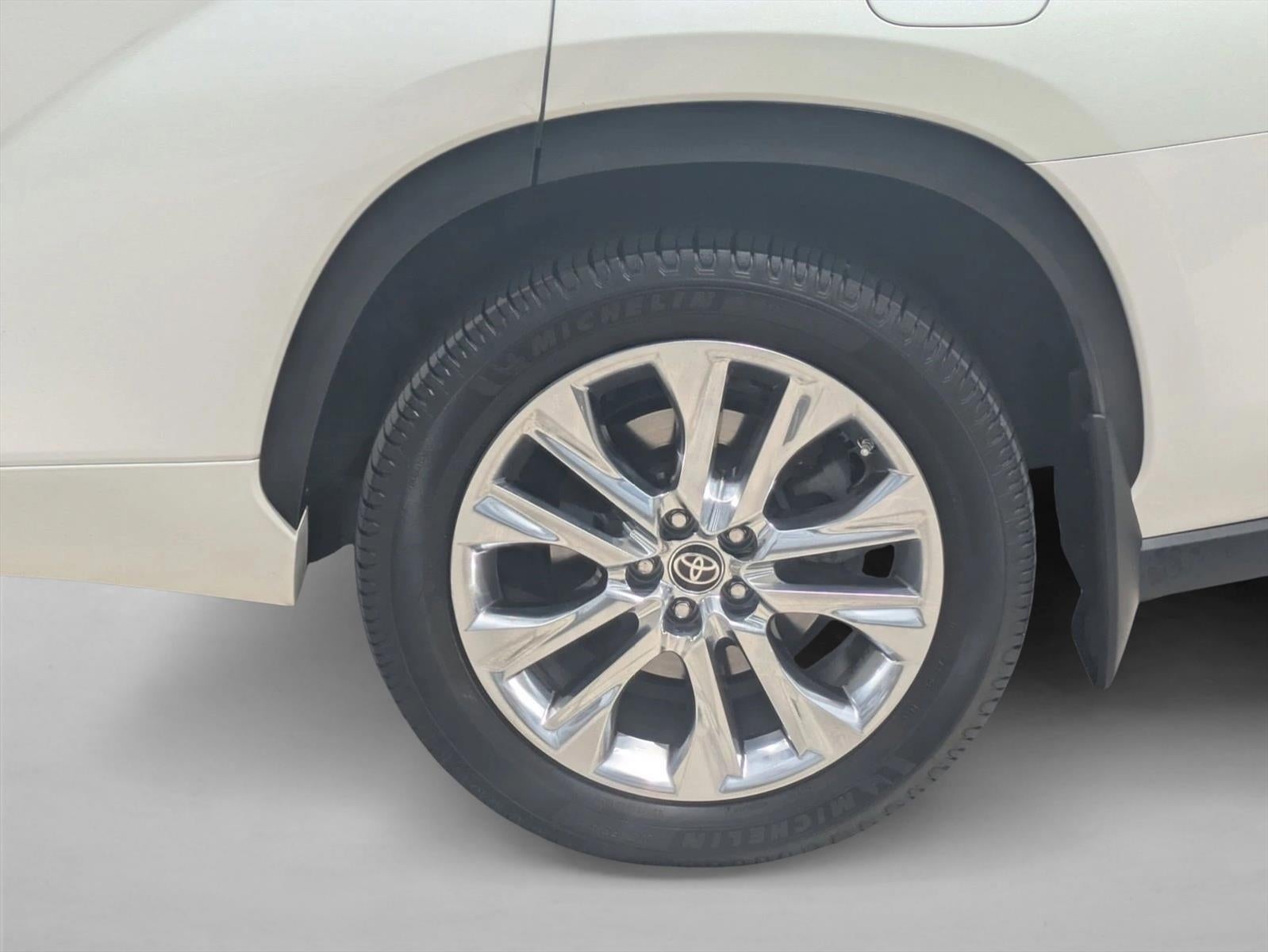 2020 Toyota Highlander Limited FWD (GS)