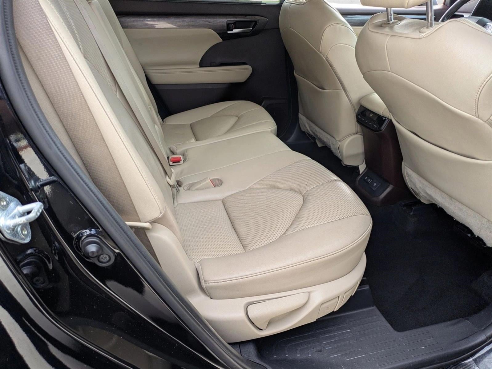 2021 Toyota Highlander Limited FWD (GS)