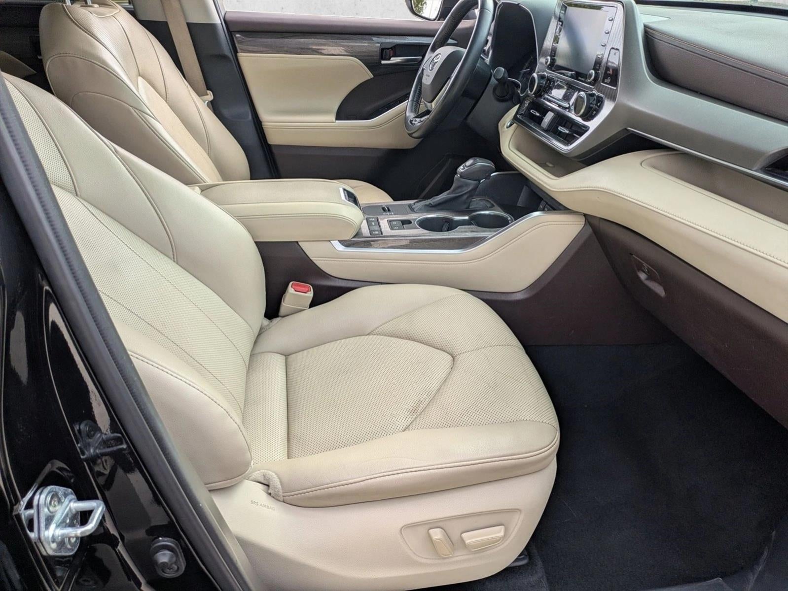 2021 Toyota Highlander Limited FWD (GS)