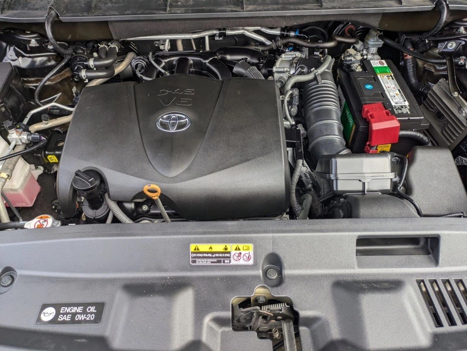 2021 Toyota Highlander Limited FWD (GS)