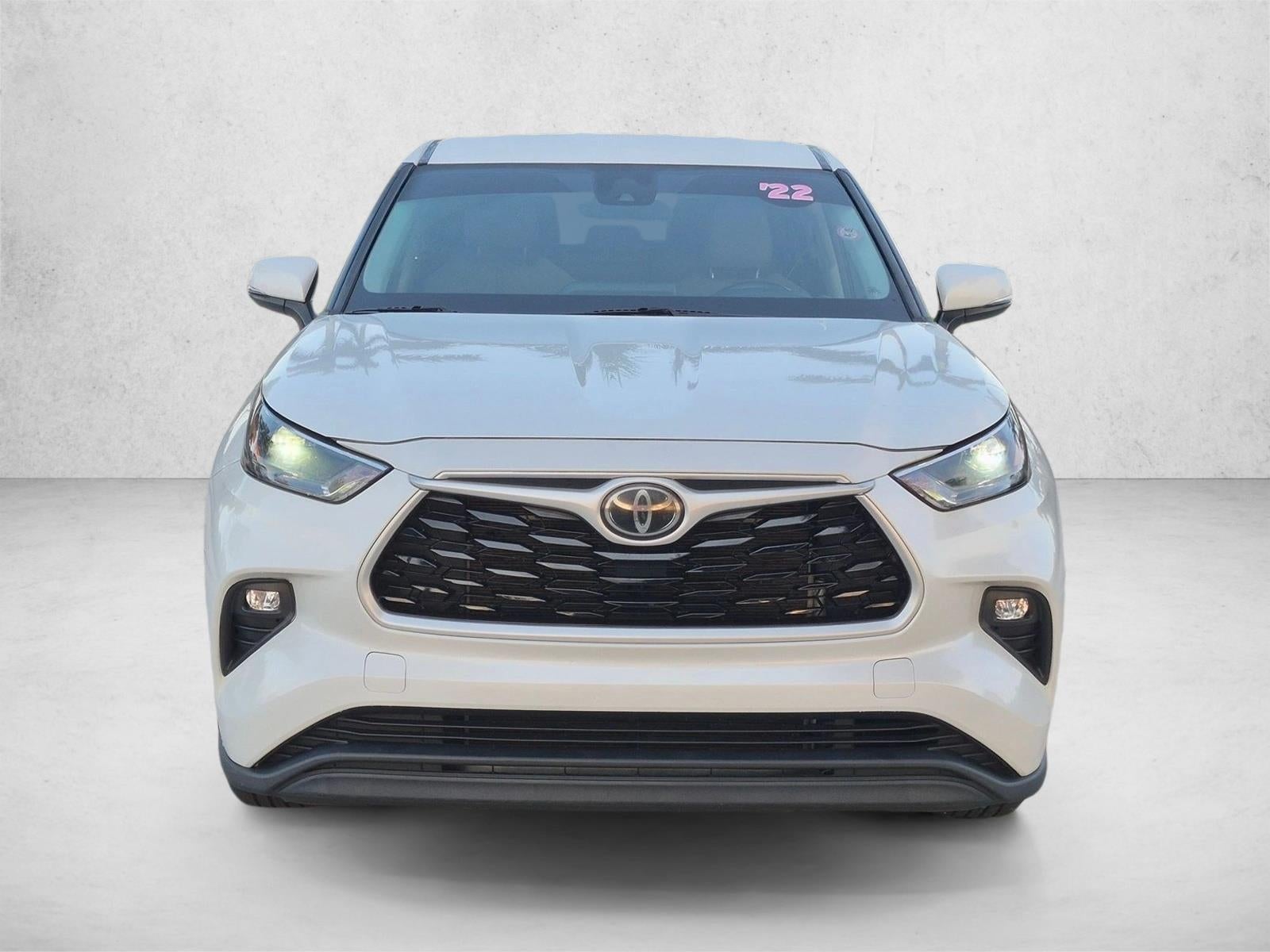 2022 Toyota Highlander LE FWD (GS)