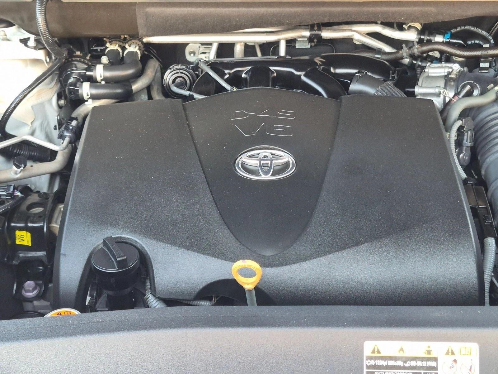 2022 Toyota Highlander LE FWD (GS)