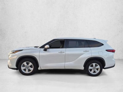 2022 Toyota Highlander LE FWD (GS)