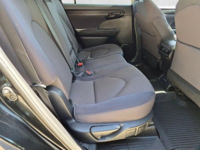 2021 Toyota Highlander LE FWD (GS)