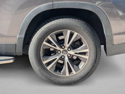 2019 Toyota Highlander LE V6 FWD (GS)