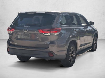 2019 Toyota Highlander LE V6 FWD (GS)