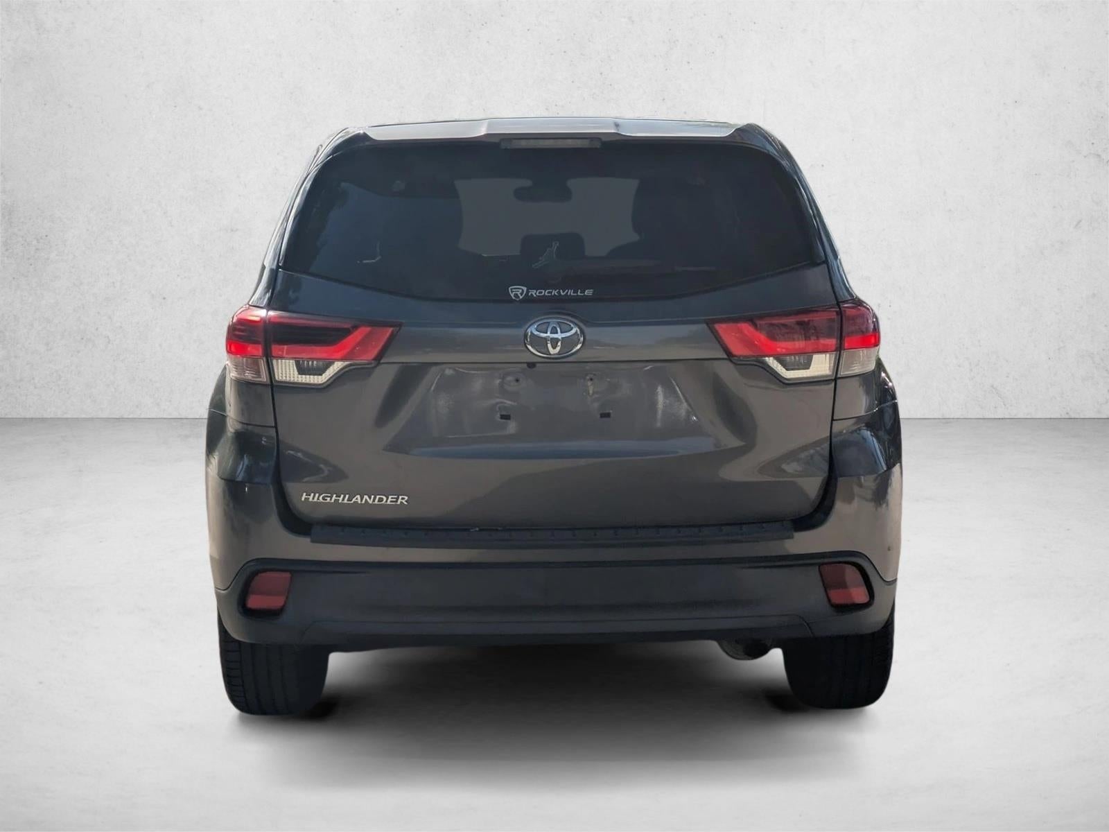 2019 Toyota Highlander LE V6 FWD (GS)