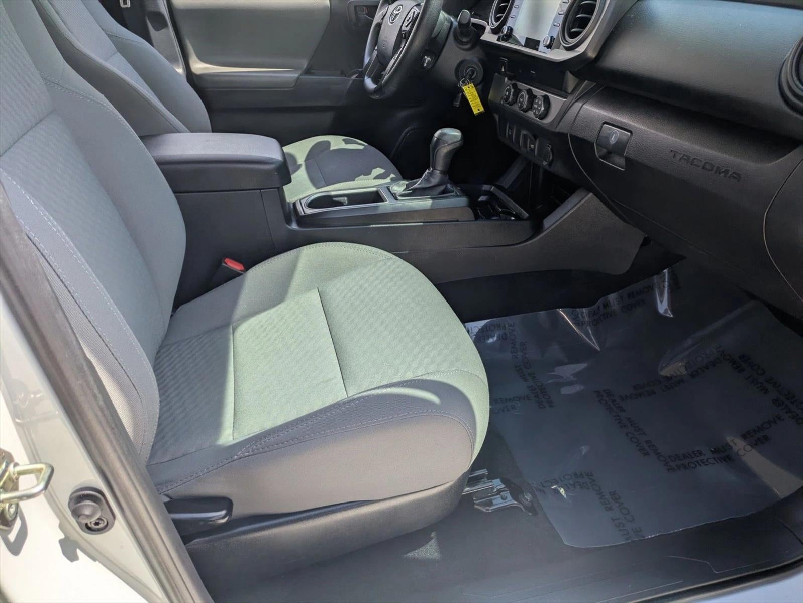 2020 Toyota Tacoma 2WD 2WD SR Double Cab 5' Bed I4 AT (GS)