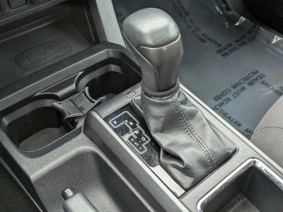 2017 Toyota Tacoma TRD Off Road Double Cab 5' Bed V6 4x4 AT (Natl)