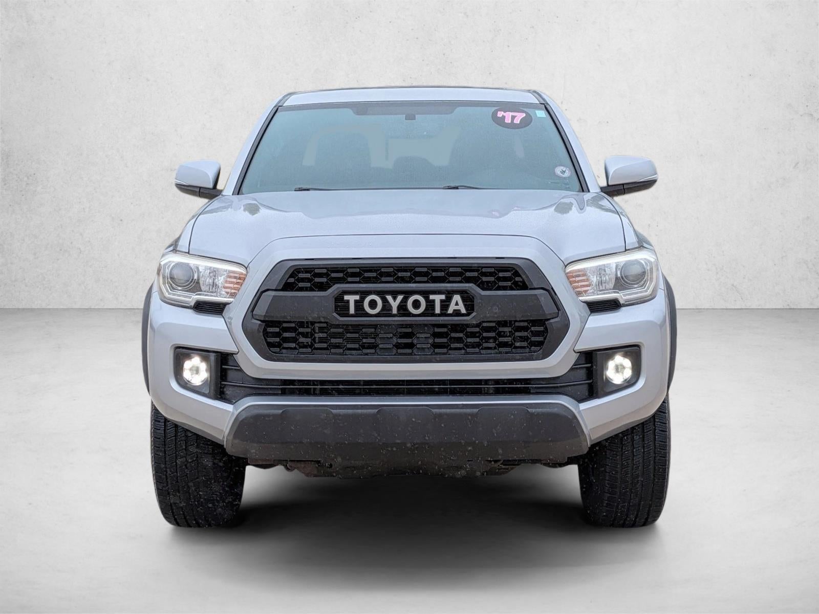2017 Toyota Tacoma TRD Off Road Double Cab 5' Bed V6 4x4 AT (Natl)