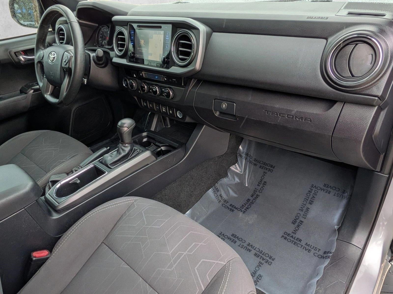 2017 Toyota Tacoma TRD Off Road Double Cab 5' Bed V6 4x4 AT (Natl)