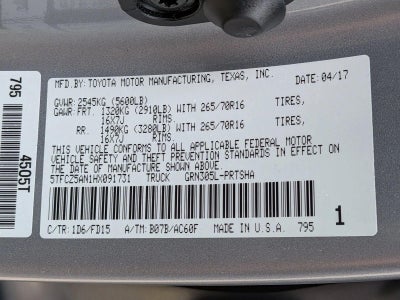 2017 Toyota Tacoma TRD Off Road Double Cab 5' Bed V6 4x4 AT (Natl)